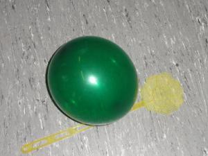 Luftballonspiel im Sportunterricht