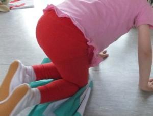 Schlittern und Rutschen mit Tüchern