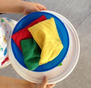 Spiele mit Frisbeescheiben