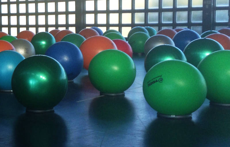 Bewegung mit dem Pezziball